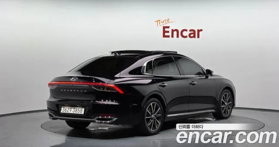 Hyundai Grandeur 