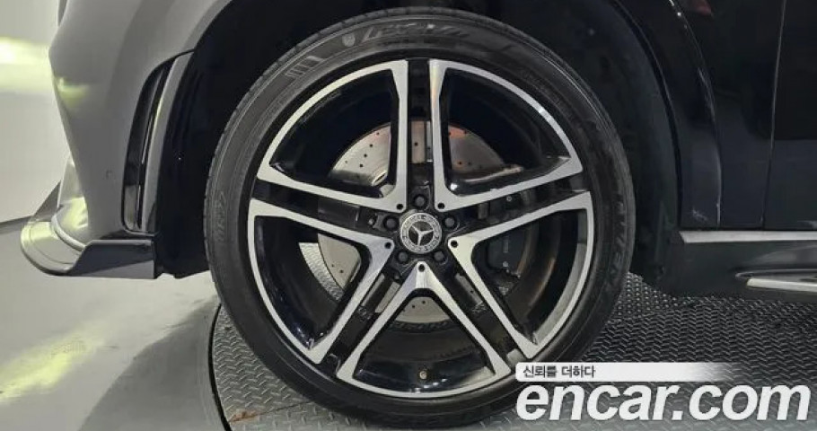 Mercedes-Benz Gle-Class 