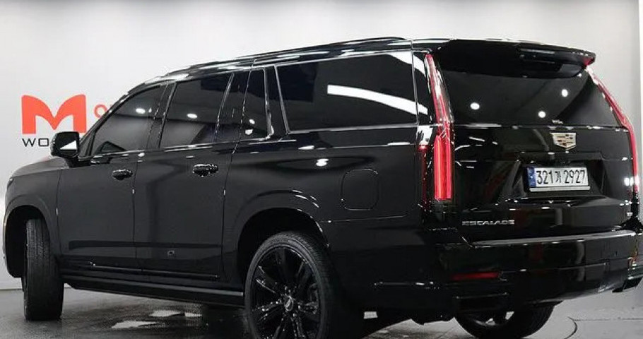 Cadillac Escalade 