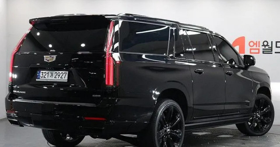 Cadillac Escalade 