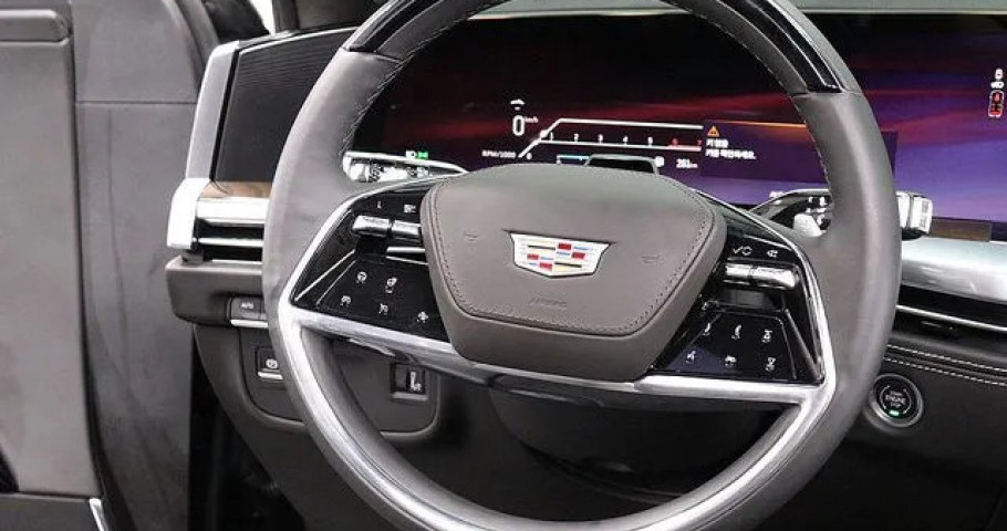 Cadillac Escalade 