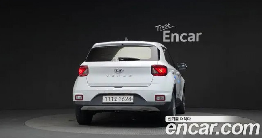 Hyundai Venue 