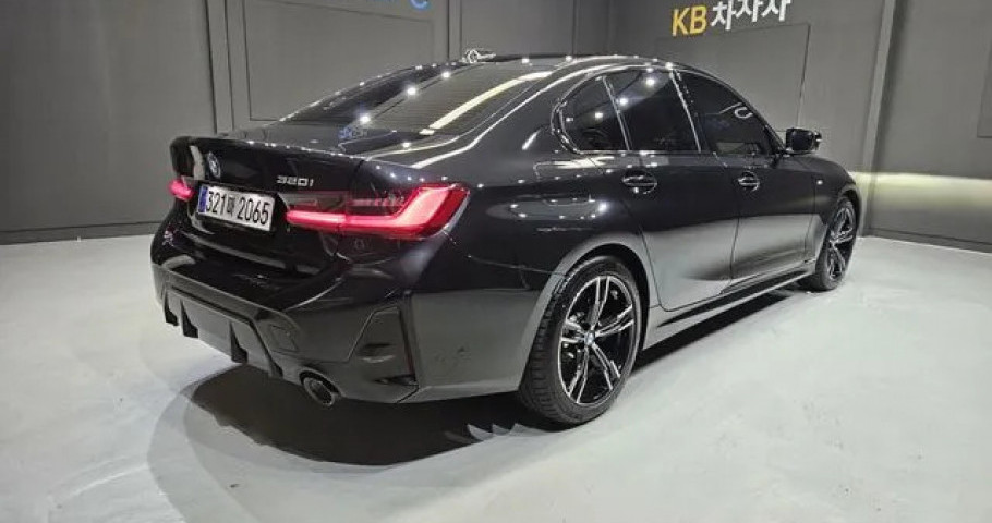 Bmw 3-Series 