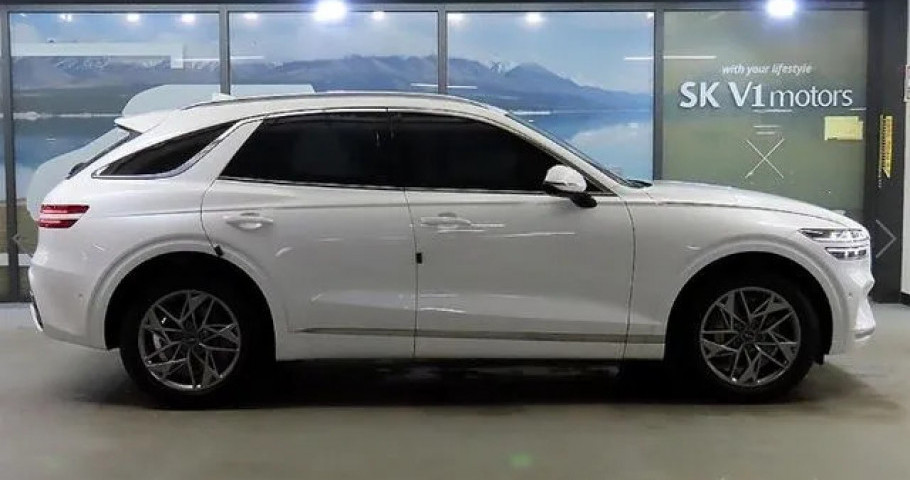 Genesis Gv70 