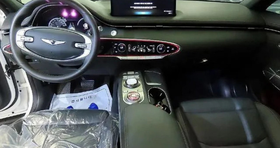 Genesis Gv70 
