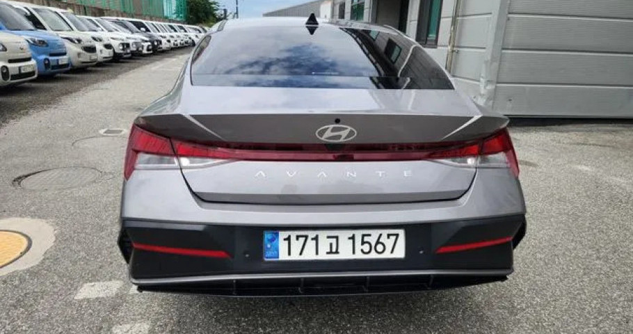 Hyundai Avante (Elantra) 