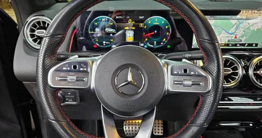 Mercedes-Benz Glb-Class 