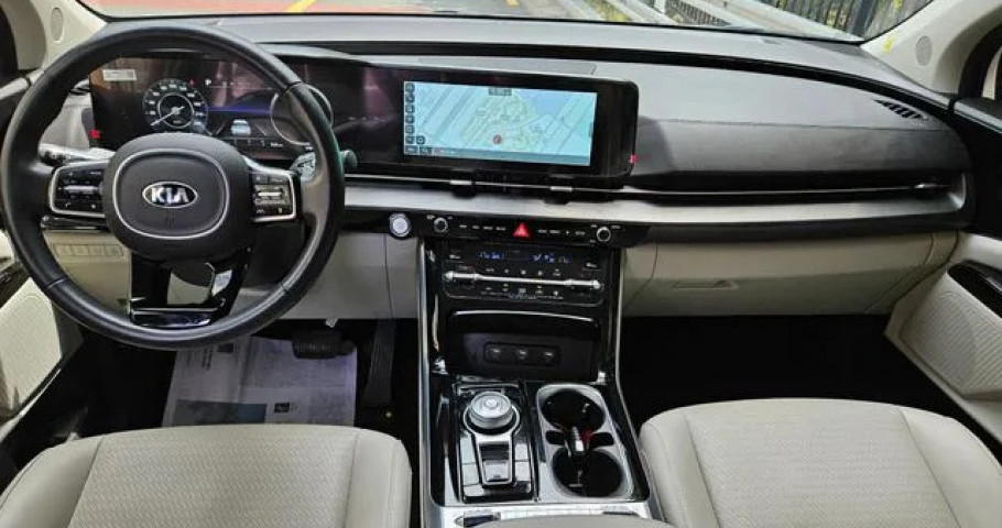 Kia Carnival 