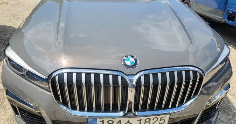 Bmw 7-Series 