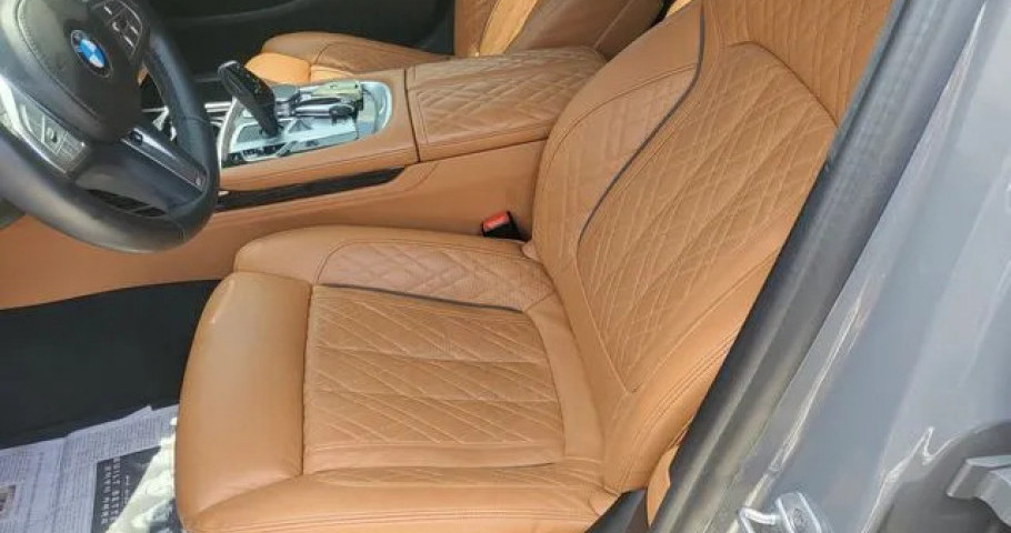 Bmw 7-Series 