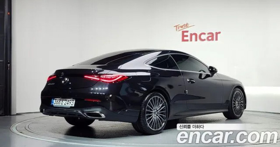 Mercedes-Benz Cle-Class 
