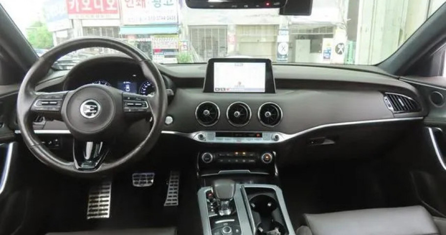 Kia Stinger 