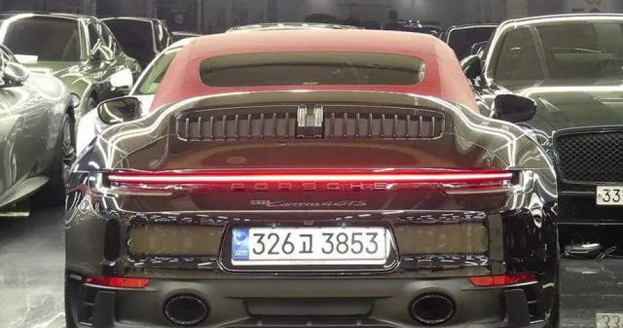 Porsche 911 