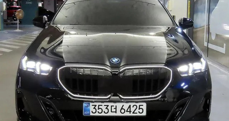 Bmw 5-Series 