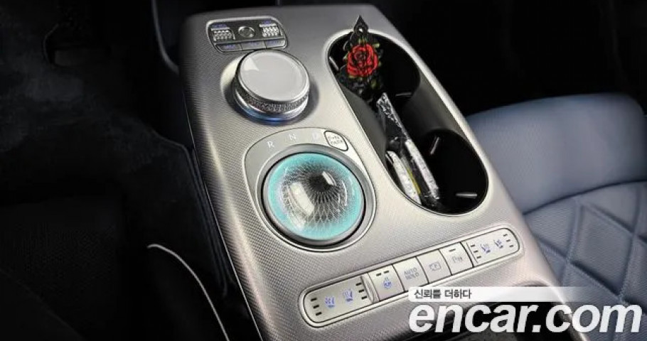Genesis Gv60 