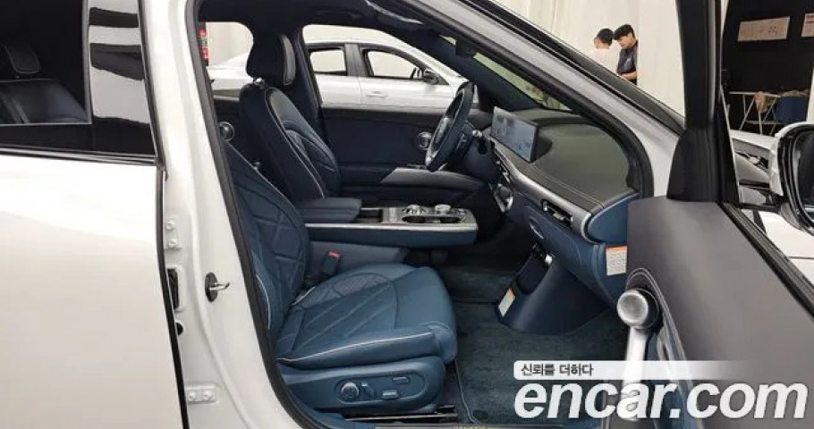 Genesis Gv60 