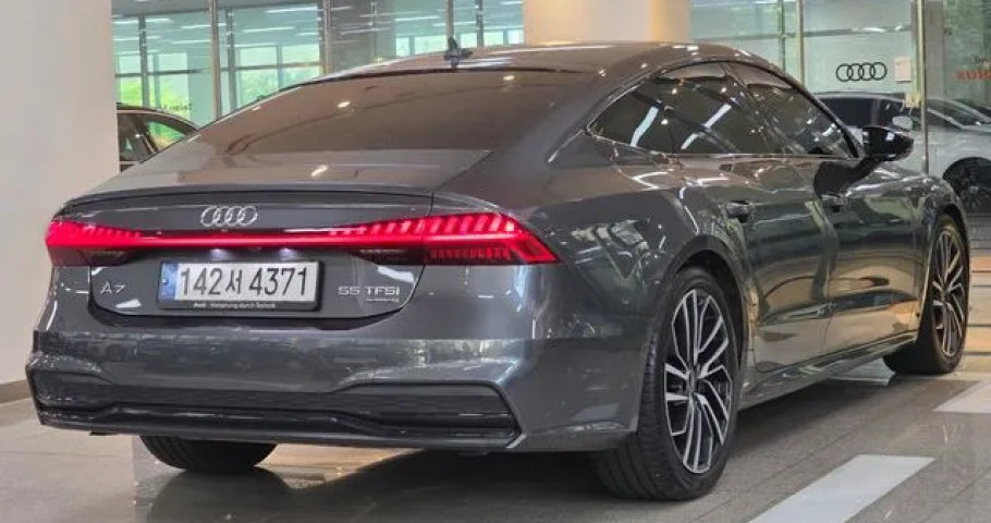 Audi A7 