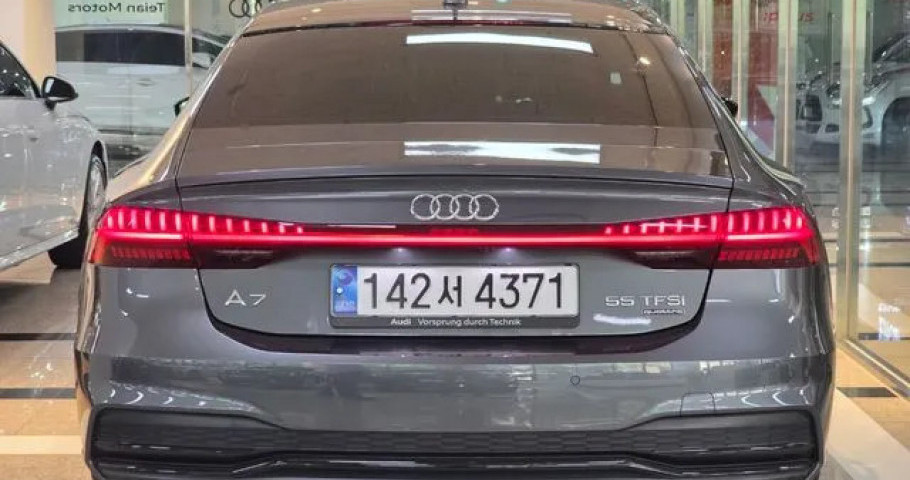 Audi A7 