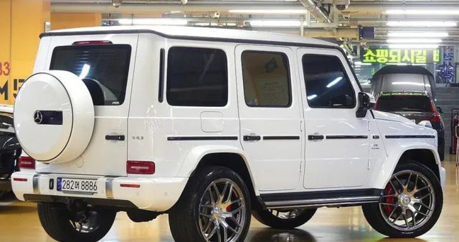 Mercedes-Benz G-Class 