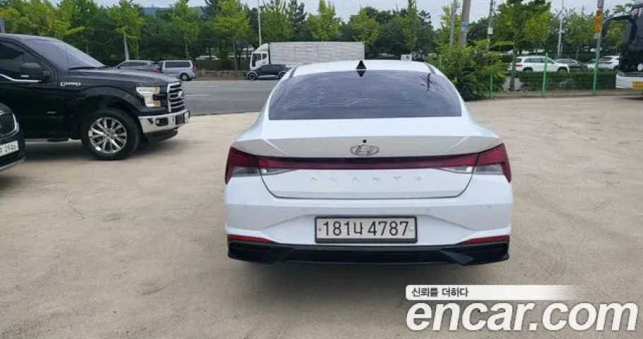 Hyundai Avante (Elantra) 