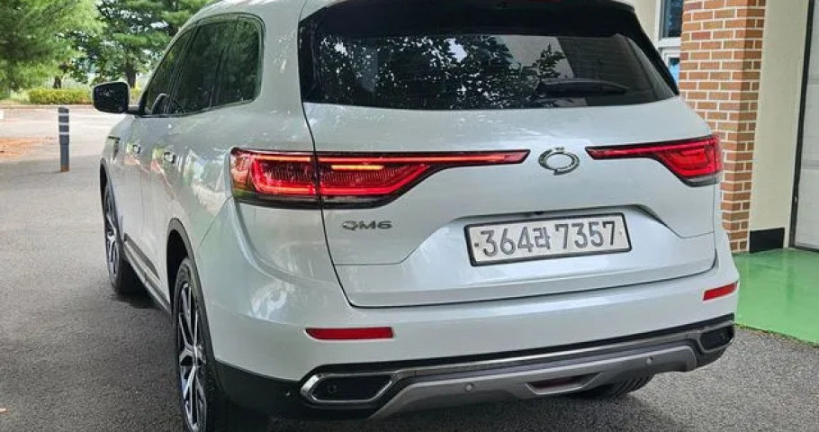 Renault Qm6 