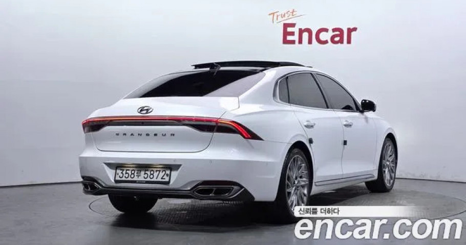 Hyundai Grandeur 