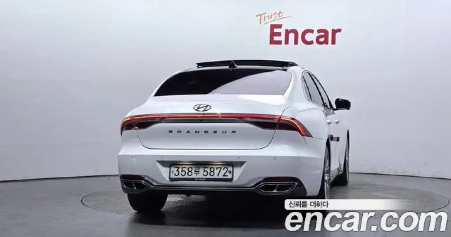 Hyundai Grandeur 