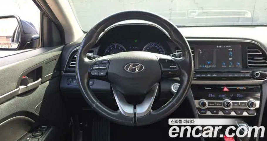 Hyundai Avante (Elantra) 