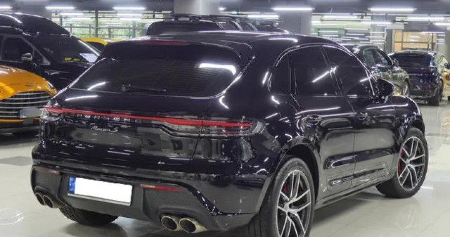 Porsche Macan 