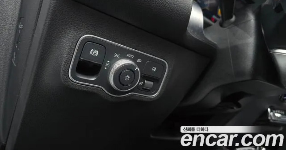 Mercedes-Benz Glb-Class 