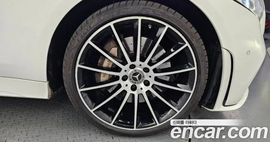 Mercedes-Benz Cls-Class 