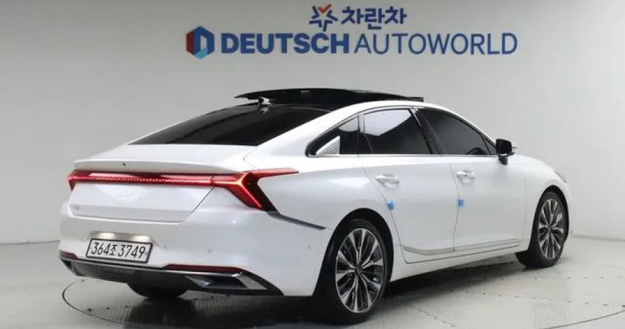 Kia K8 
