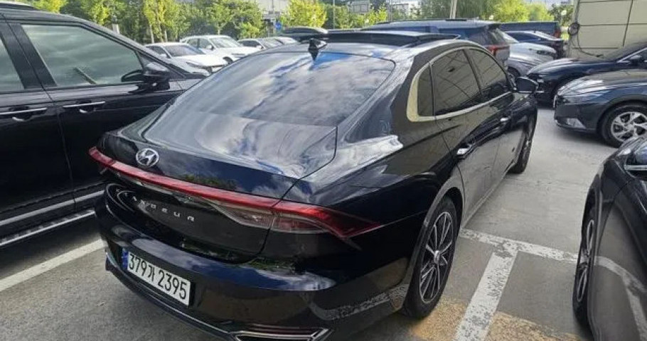 Hyundai Grandeur 