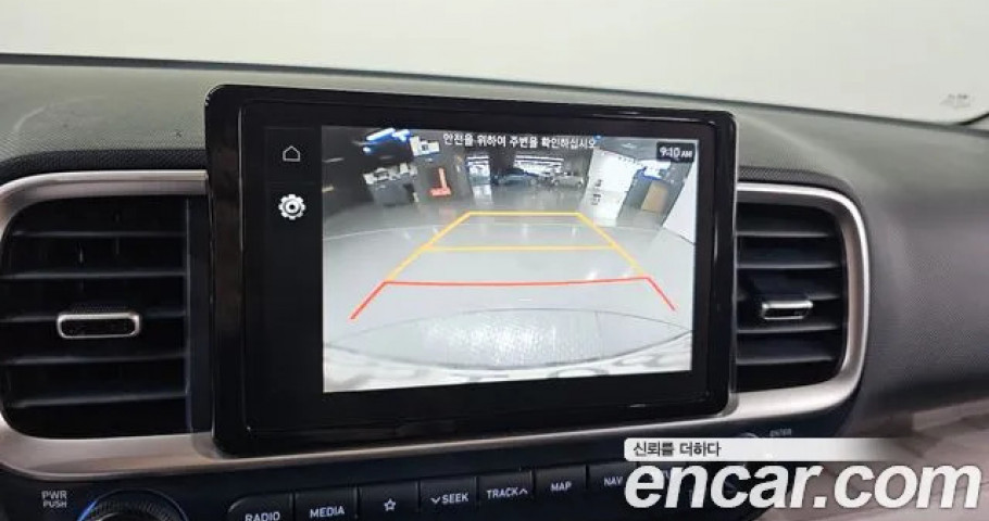 Hyundai Venue 