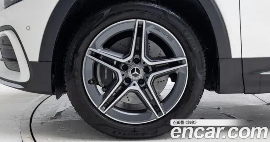 Mercedes-Benz Glb-Class 