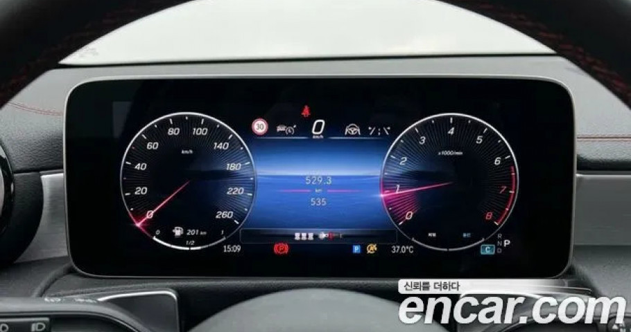 Mercedes-Benz Glb-Class 