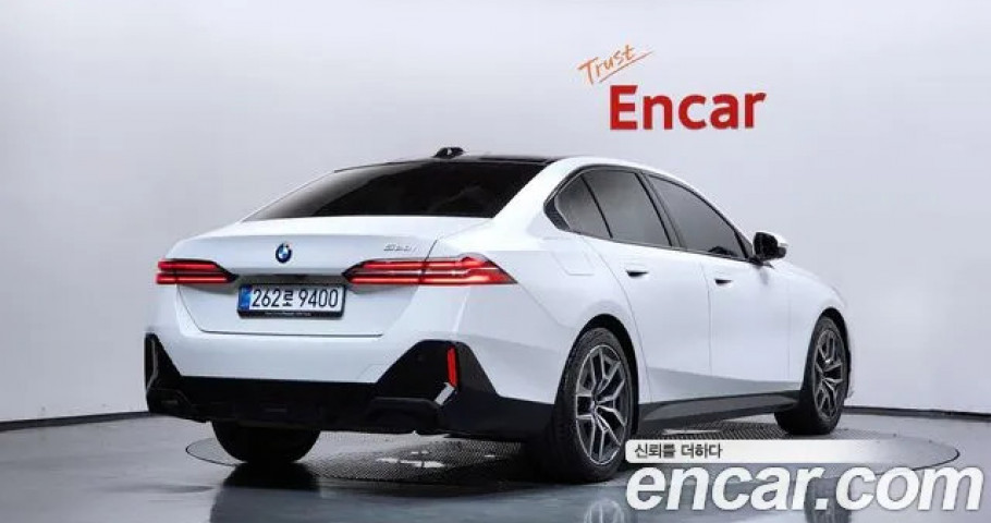 Bmw 5-Series 