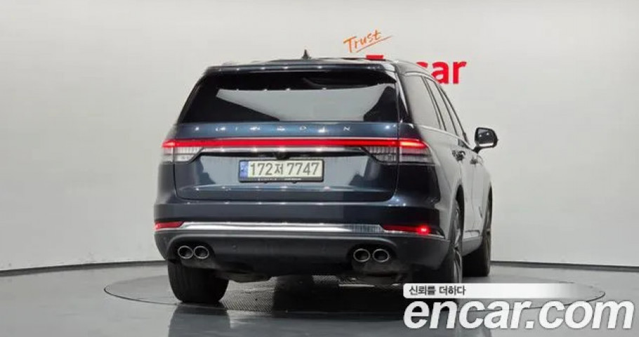 Lincoln Aviator 
