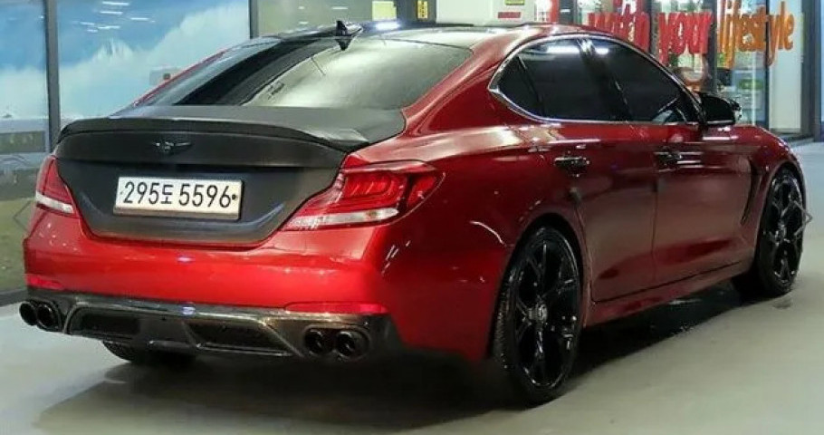 Genesis G70 