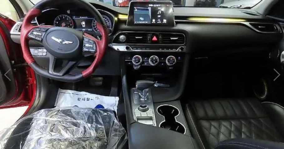 Genesis G70 