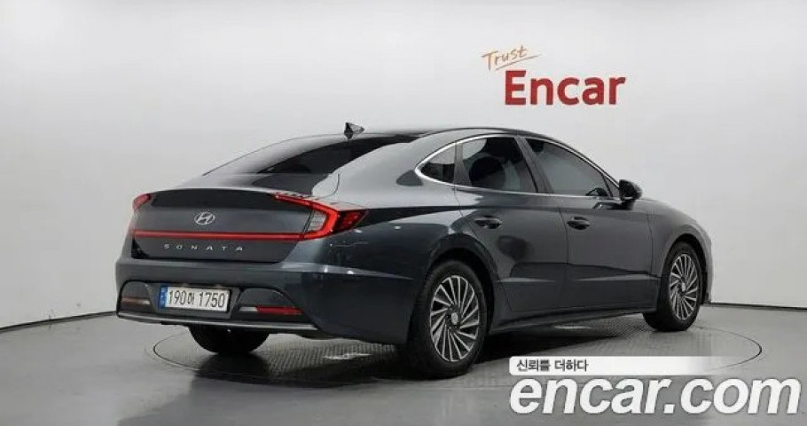 Hyundai Sonata 