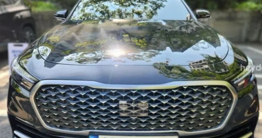Kia K9 