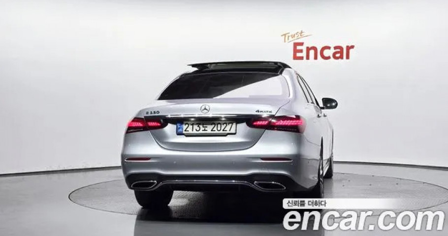 Mercedes-Benz E-Class 