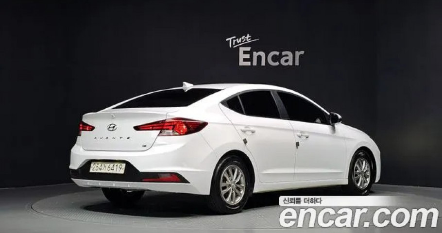 Hyundai Avante (Elantra) 