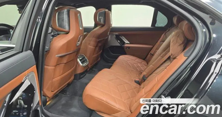 Bmw 7-Series 