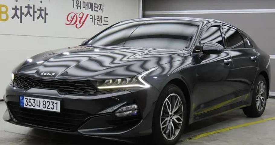 Kia K5 