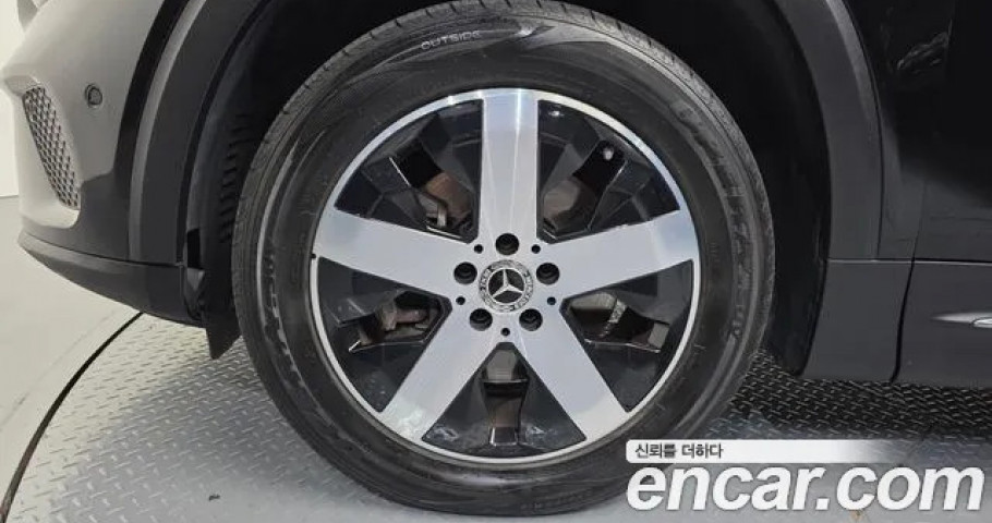 Mercedes-Benz Glb-Class 