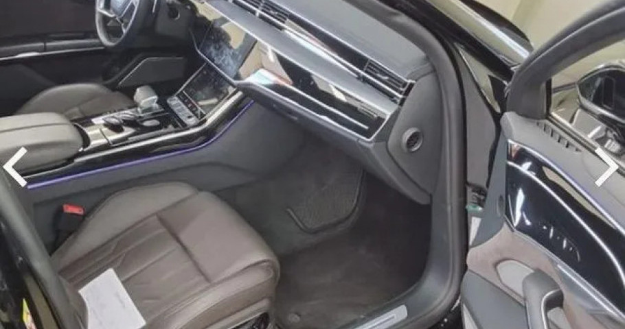 Audi A8 