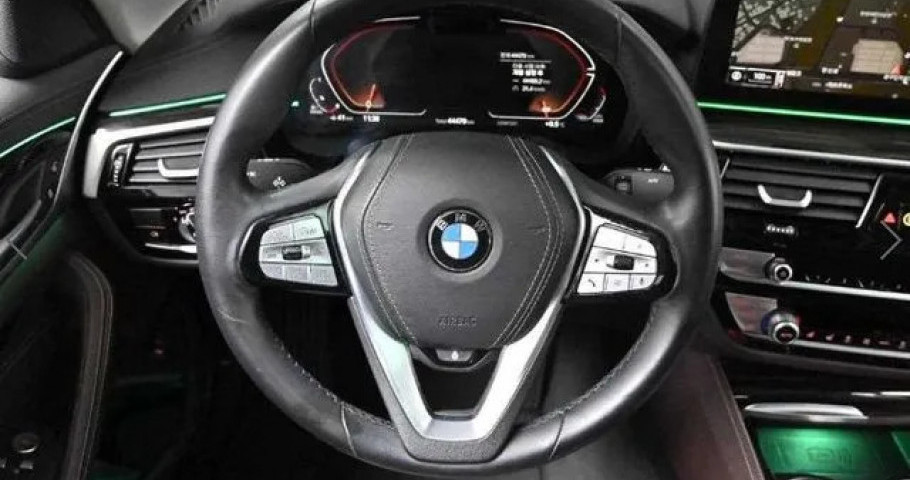 Bmw 5-Series 