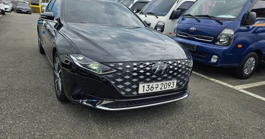 Hyundai Grandeur 